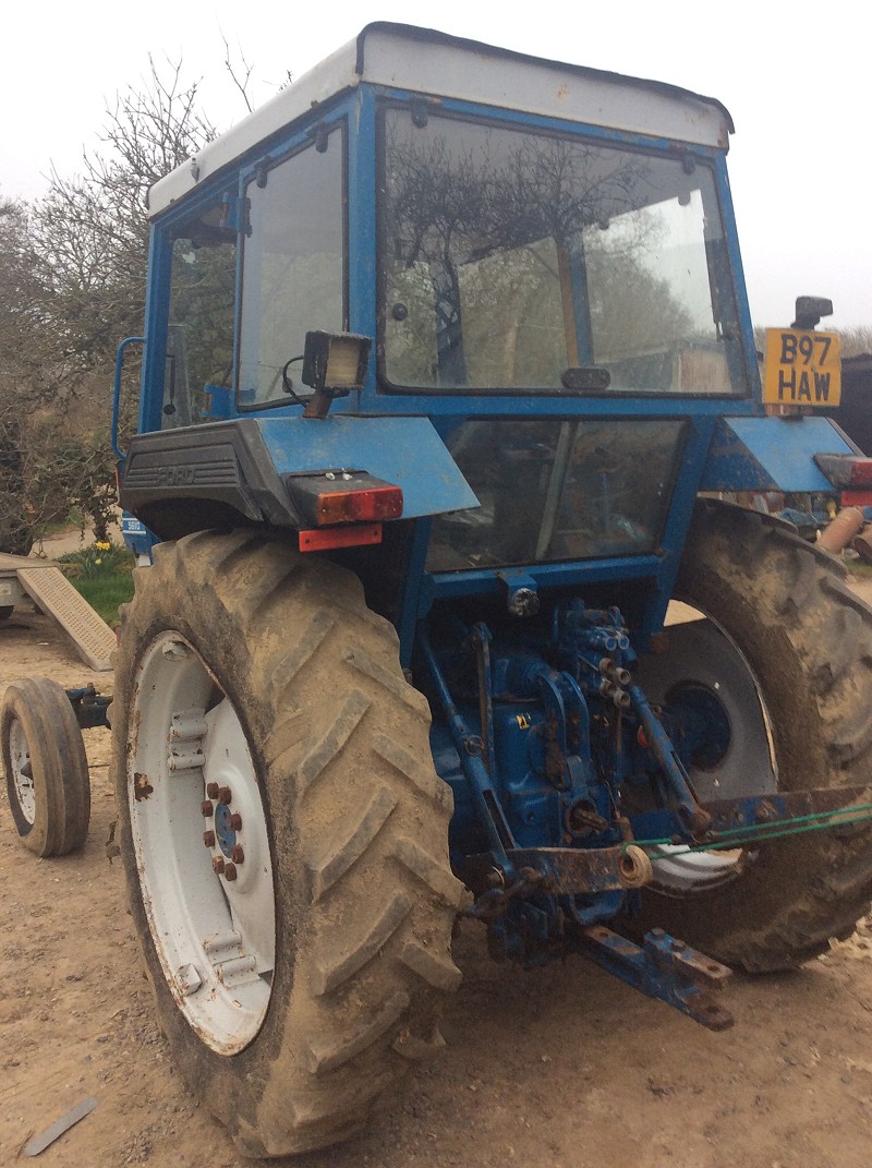 Ford 5610